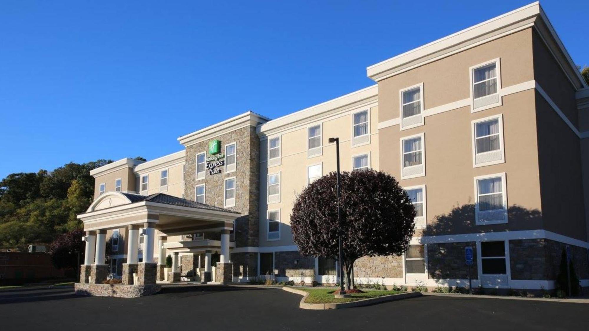 Holiday Inn Express Danbury I-84, An Ihg Hotel Exterior foto